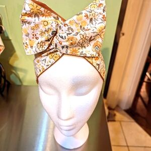 Handmade headband. Floral
